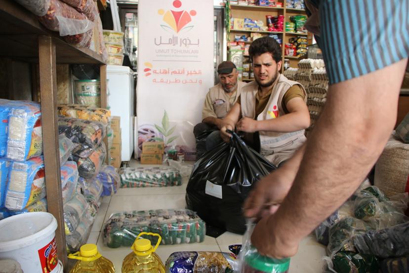 Distribution of Food Vouchers to Support Vulnerable Families